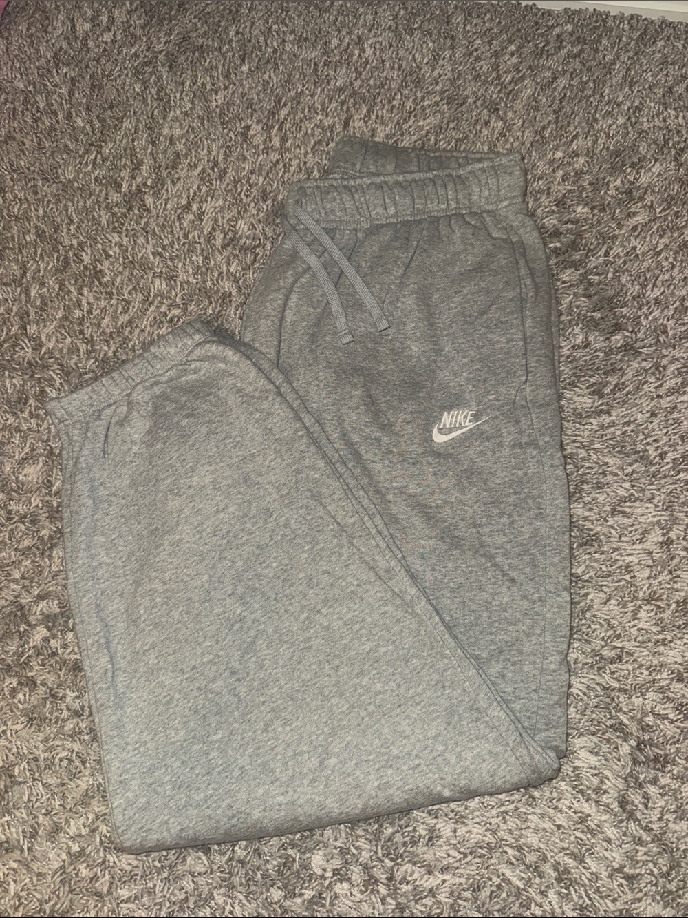 Nike women’s jogger fleece sweatpants